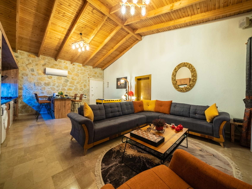  gece  -  Kasım
  | Kalkan Akbel’de Jakuzili ve Isıtmalı Havuzlu Muhafazakar Kiralık Villa | 4 Kişilik Tatil